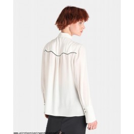 Chemise fluide à broderie blanche