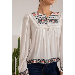 Blouse bohème brodée ethnique