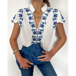 Blouse col mao brodée