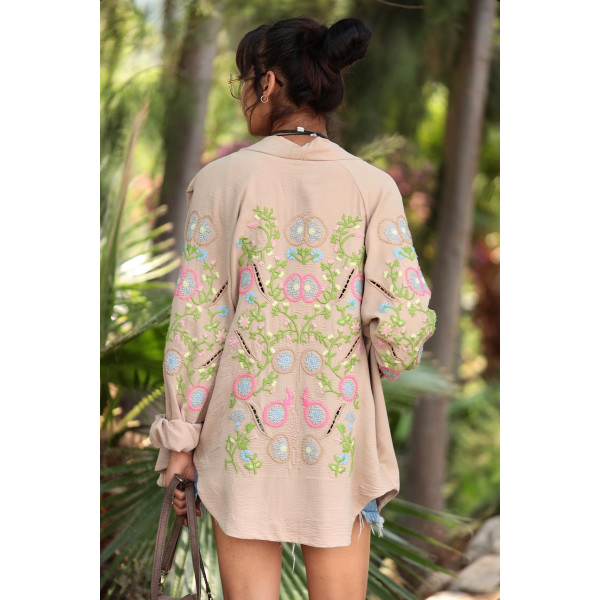 Veste fluide façon kimono à broderies