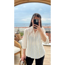 Blouse en broderie anglaise