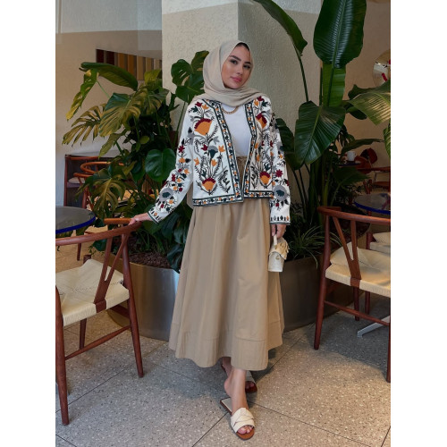 Veste en toile à broderie florale