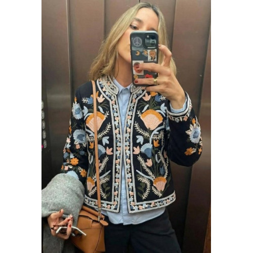 Veste à broderie florale