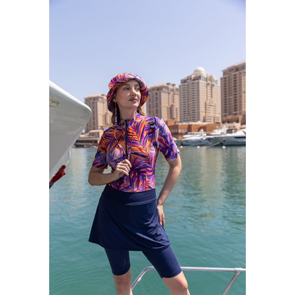 Maillot semi couvert et chapeau bob imprimé tropical